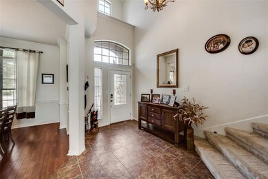 8104 Creek View Dr, North Richland Hills, TX 76180 - photo 3