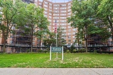 Fairview at Forest Hills unit A900, Forest Hills, NY 11375 - photo 2
