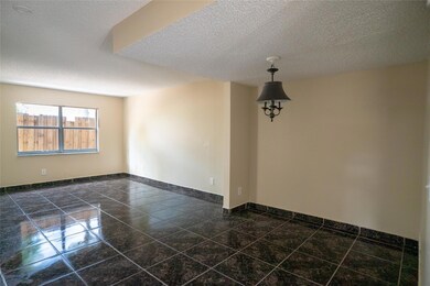 1029 S C St, Lake Worth, FL 33460 - photo 4