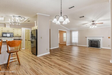 515 Deer Path, Dining Room-2