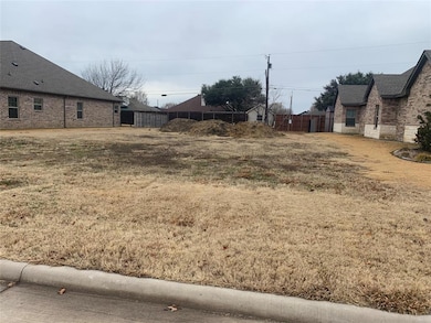 545 S Utah St, Celina, TX 75009 - photo 3