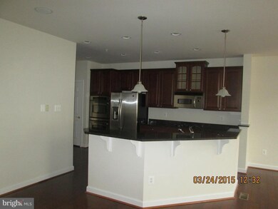 2205 Moores Plains Blvd, Upper Marlboro, MD 20774 - photo 5