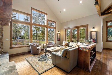 11-Living Room