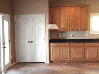 Eat-in area