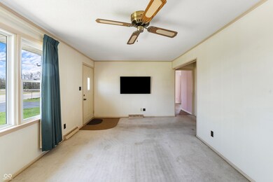 6954 S Jonesville Rd, Columbus, IN 47201 - photo 6