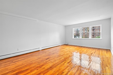 178-59 Wexford Terrace, Jamaica, NY 11432 - photo 3