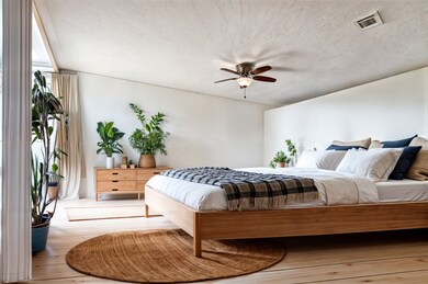 8119 Tiger Ln, Houston, TX 77040 - photo 3