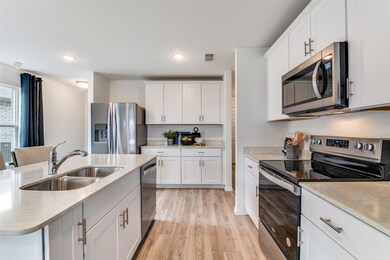 885 Breakwater Dr, Princeton, TX 75407 - photo 4