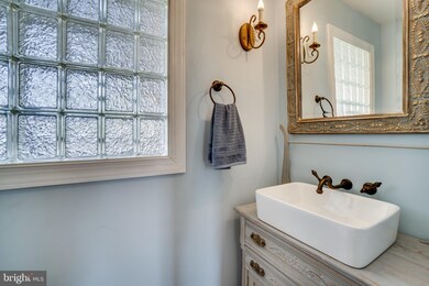 12303 Myterra Way, Herndon, VA 20171 - photo 6