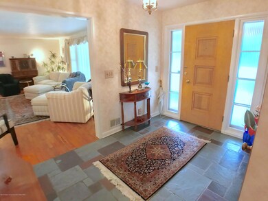 3129 N Cambridge Rd, Lansing, MI 48911 - photo 4