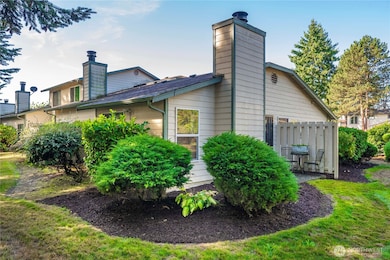 11045 SE 249th Ct unit 2A, Kent, WA 98030 - photo 2