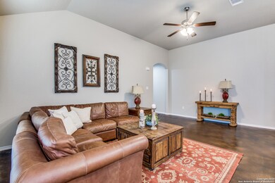 1109 Renee Way, Seguin, TX 78155 - photo 5