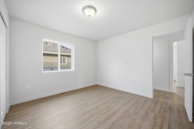 1310 South St, Sunnyside, WA 98944 - photo 7