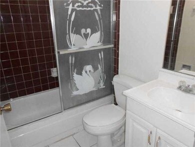 15490 SW 82nd Ln unit 111, Miami, FL 33193 - photo 7