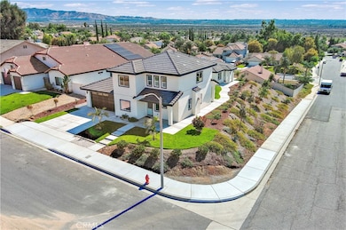 29329 Kemper Ln, Highland, CA 92346 - photo 4