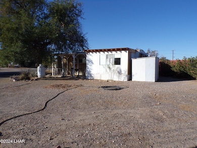 BACK VIEW HOME