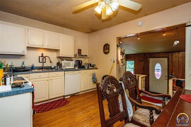 16691 R Rd, Mayetta, KS 66509 - photo 3