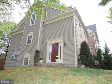 10814 Sherwood Hill Rd, Owings Mills, MD 21117 - photo 2