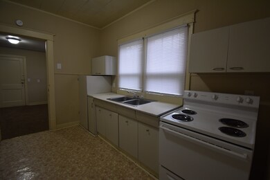 207 Walnut St, Shelbyville, TN 37160 - photo 5