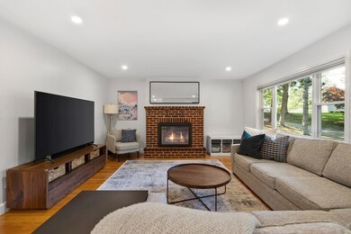 2 Woodman Ridge Rd, Andover, MA 01810 - photo 3