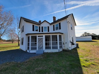 14212 Shields Bridge Rd, Belle Haven, VA 23306 - photo 2