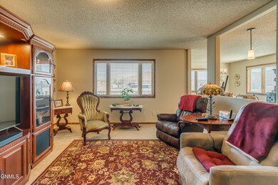 2705MichaelLnu1_0029
