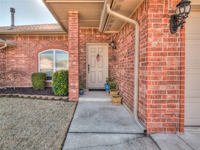 1008 Falco Concolor Dr, Norman, OK 73072 - photo 2