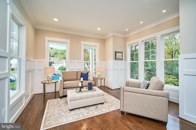 9005 Linton Ln, Alexandria, VA 22308 - photo 4