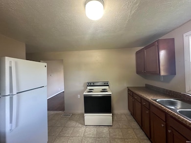 489 11th St NE, Linton, IN 47441 - photo 7