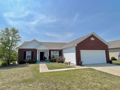 2746 Ashton Ln, Greenwood, IN 46143 - photo 2