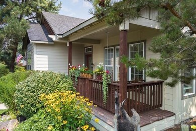 2655 SW Salmon Ave, Redmond, OR 97756 - photo 2