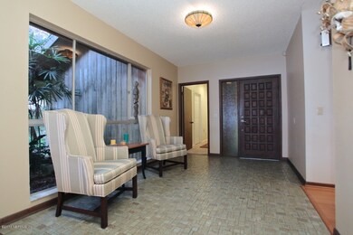 4541 Ortega Farms Cir, Jacksonville, FL 32210 - photo 3