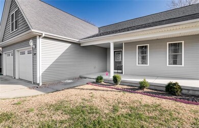 972 James Ave, Seymour, IN 47274 - photo 4