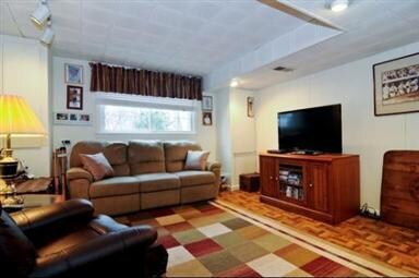 18430 Clyde Rd, Homewood, IL 60430 - photo 6