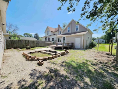 319 E 11th St, Spencer, IA 51301 - photo 2