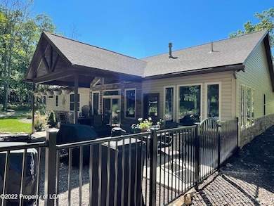 21 Masters Ln, Hazleton, PA 18202 - photo 5