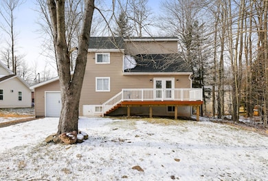 8473 Bumble Bee Way, Tobyhanna, PA 18466 - photo 2