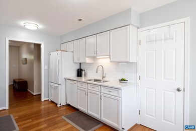 1497 Shadow Oaks Place, Charlottesville, VA 22901 - photo 5