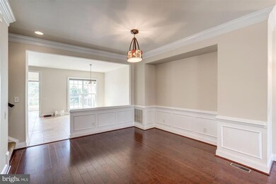 20661 Erskine Terrace, Ashburn, VA 20147 - photo 7