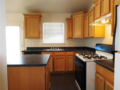 14221 Desert Cloud Dr, Horizon City, TX 79928 - photo 7