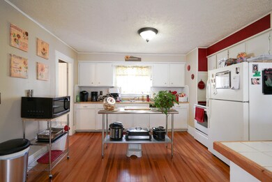 Kitchen unit 2