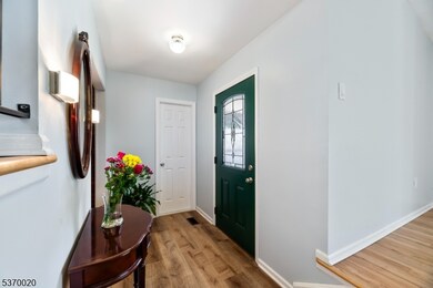 53 Rath Ln, East Brunswick, NJ 08816 - photo 7