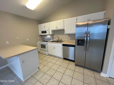 7102 N Lagoon Dr, Panama City, FL 32408 - photo 5