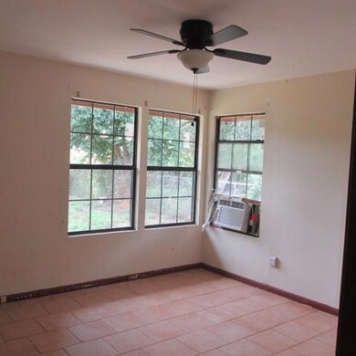 605 S Ohio Ave, Weslaco, TX 78596 - photo 6