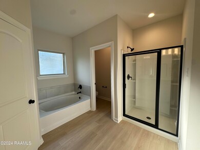 004 PRIMARY BATHROOM