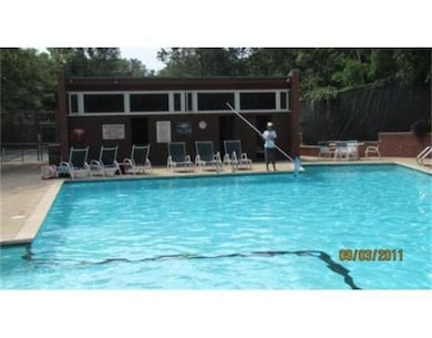 241 Perkins St unit F302, Jamaica Plain, MA 02130 - photo 6