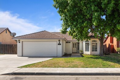 04-Illuminate Photography - 1153 W Fores