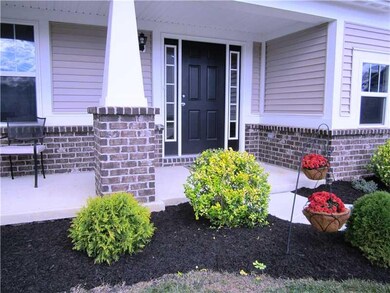 Porch. Bautiful front porch for welcoming your guests or relaxing with a cup of coffee.