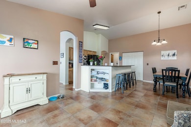 Living Room / Kitchen