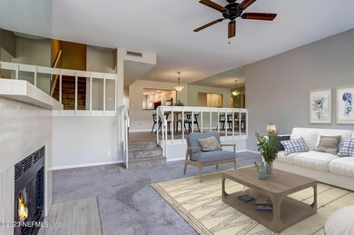 169767729238380_loungedining1